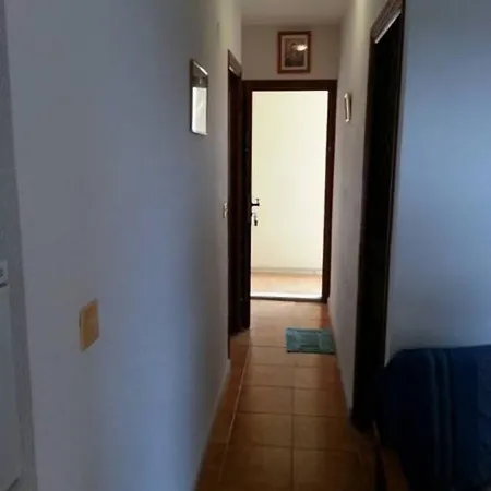 Margo La Mata *